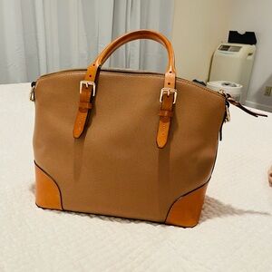 Dooney & Bourke Leather Tote